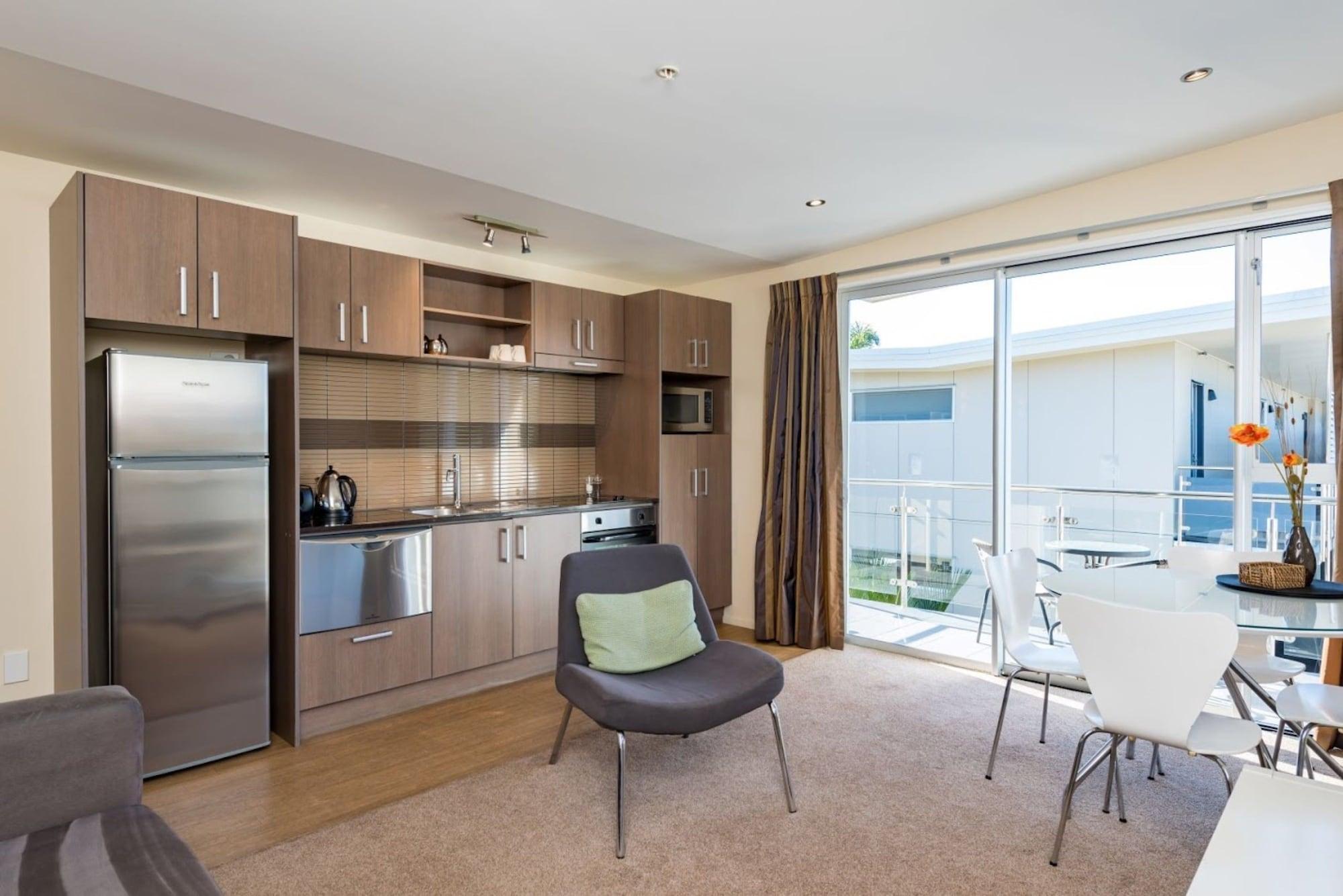 เอดจ์วอเตอร์ ปาล์ม อพาร์ตเมนต์ Aparthotel ไปเฮีย ภายนอก รูปภาพ