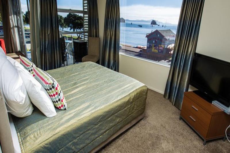 เอดจ์วอเตอร์ ปาล์ม อพาร์ตเมนต์ Aparthotel ไปเฮีย ภายนอก รูปภาพ